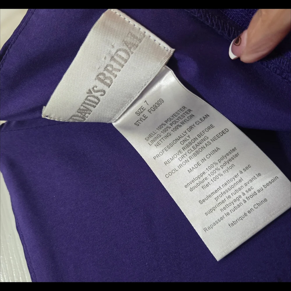 David's Bridal Purple  Formal Dress Vintage Like New Swarovski Crystals Girls 7 - Picture 6 of 7